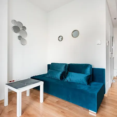 New Comfort 310 Apartment Warsaw